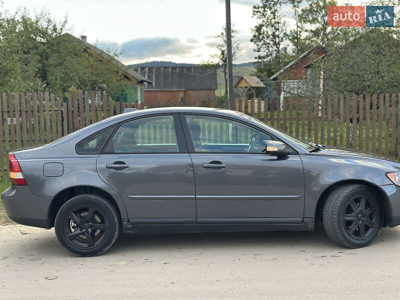 Седан Volvo S40 2006 в Турке