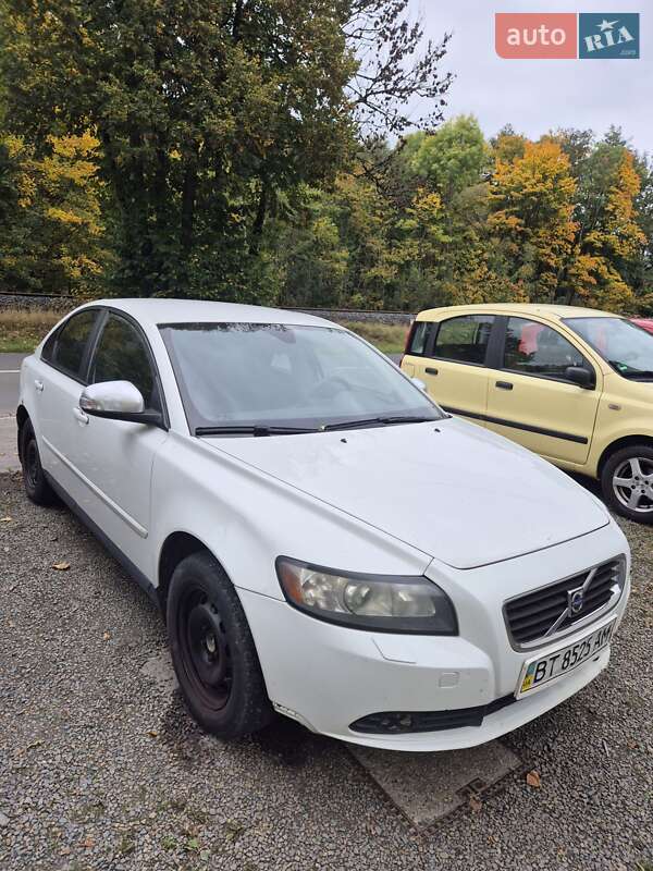 Седан Volvo S40 2009 в Кропивницькому