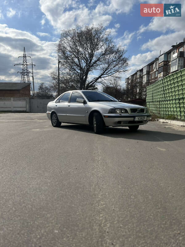 Седан Volvo S40 2004 в Чернігові фото 13 Седан Volvo S40 2004 в Чернігові