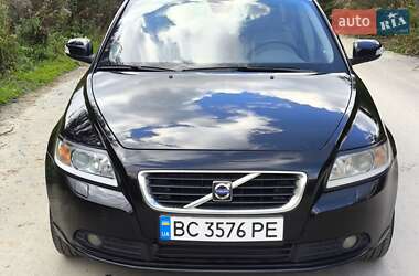 Седан Volvo S40 2008 в Самборе