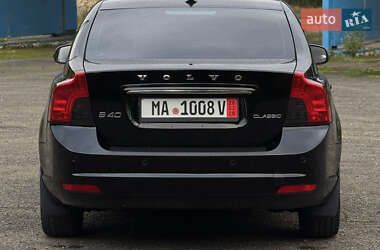 Седан Volvo S40 2012 в 