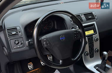 Седан Volvo S40 2012 в 