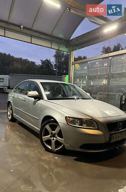 Седан Volvo S40 2011 в Киеве