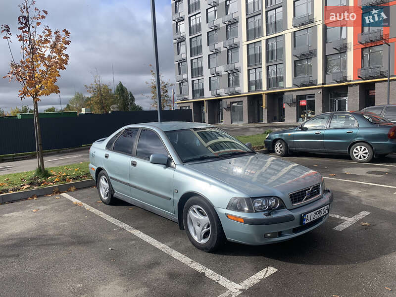 Седан Volvo S40 2003 в Киеве