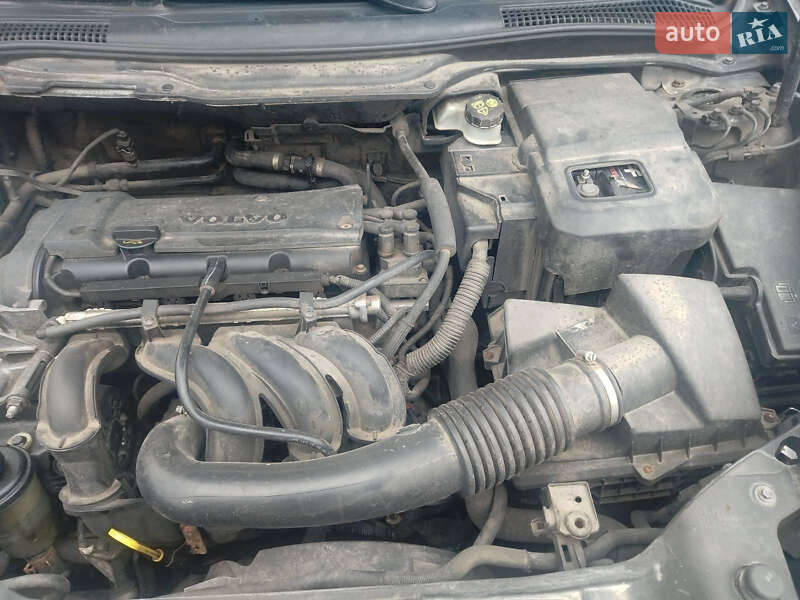 Седан Volvo S40 2005 в Киеве фото 16 Седан Volvo S40 2005 в Киеве