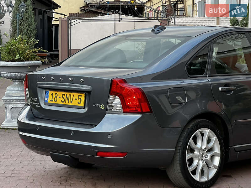 Седан Volvo S40 2011 в Стрые фото 52 Седан Volvo S40 2011 в Стрые