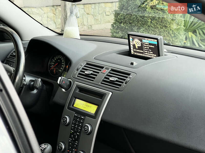 Седан Volvo S40 2011 в Стрые фото 112 Седан Volvo S40 2011 в Стрые