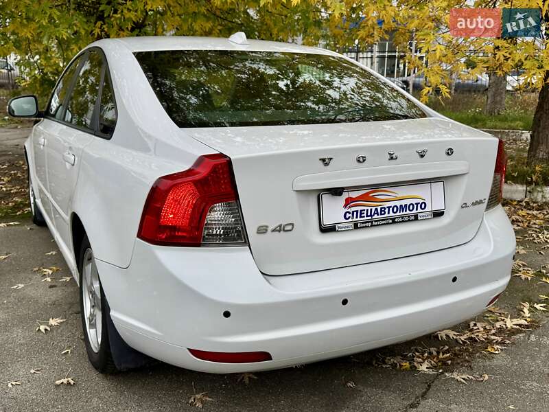 Седан Volvo S40 2011 в Киеве