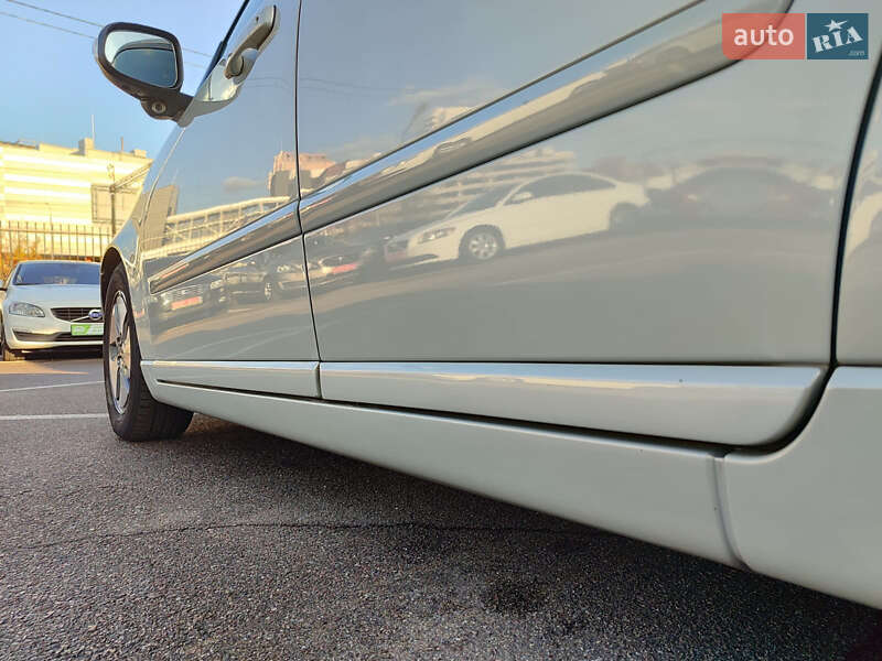 Седан Volvo S40 2011 в Киеве фото 13 Седан Volvo S40 2011 в Киеве