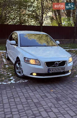 Седан Volvo S40 2012 в Києві Седан Volvo S40 2012 в Києві