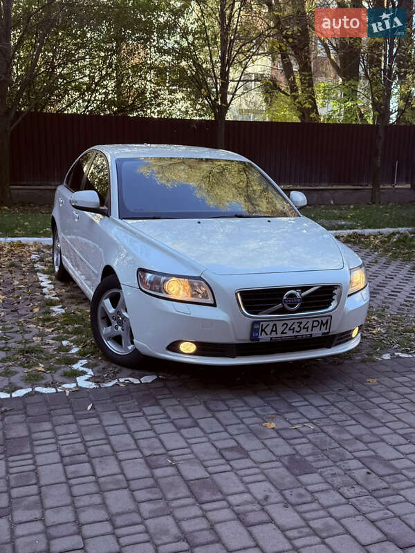Volvo S40 2012 Volvo S40 2012