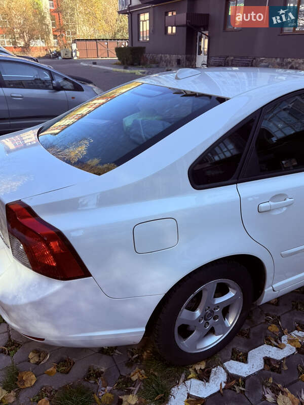 Седан Volvo S40 2012 в Киеве фото 20 Седан Volvo S40 2012 в Киеве