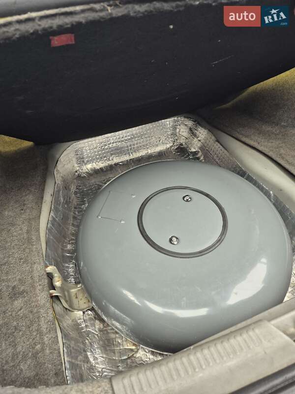 Седан Volvo S40 2000 в Киеве