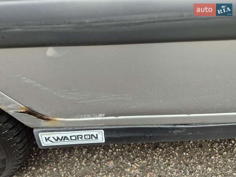 Седан Volvo S40 2000 в Киеве