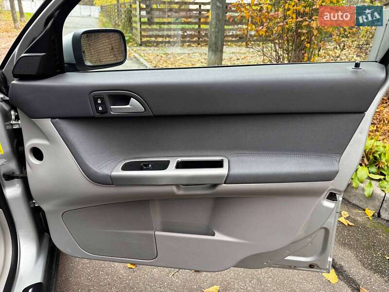 Седан Volvo S40 2005 в Киеве