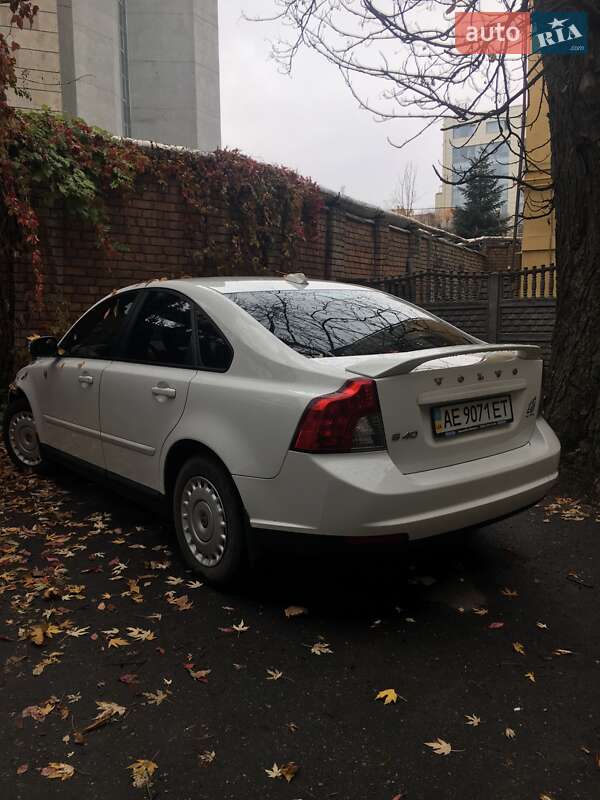 Седан Volvo S40 2008 в Дніпрі