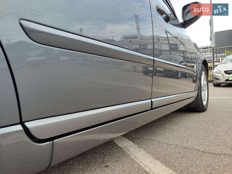 Седан Volvo S40 2011 в Киеве фото 22 Седан Volvo S40 2011 в Киеве