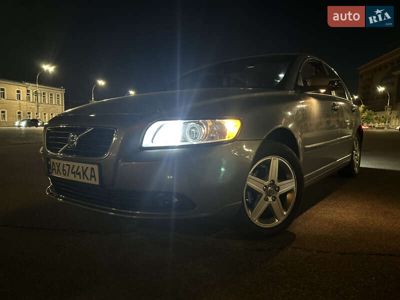 Седан Volvo S40 2008 в Харкові