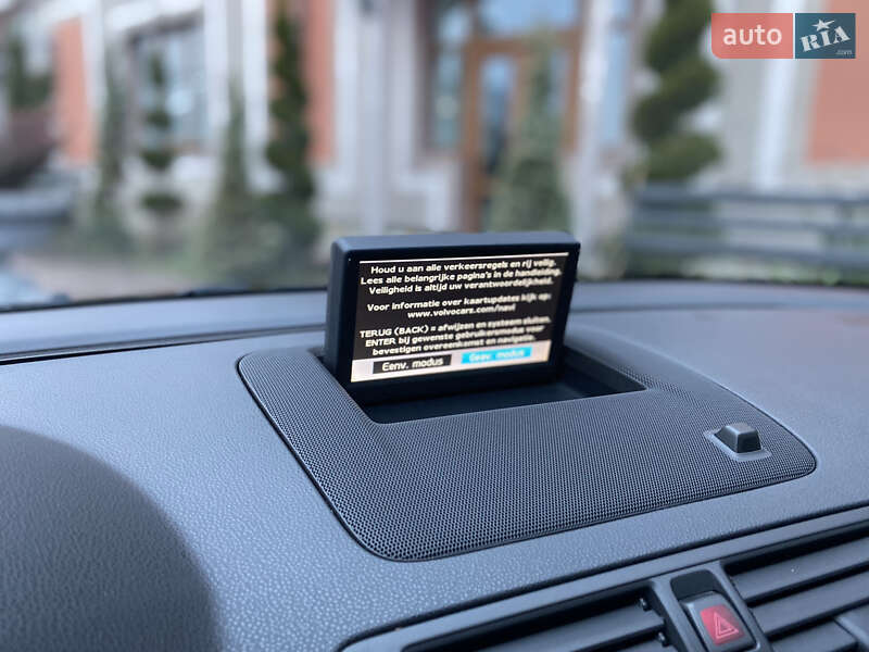 Седан Volvo S40 2011 в Стрию