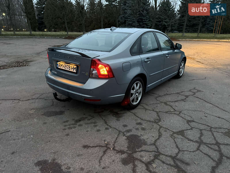 Седан Volvo S40 2012 в Житомирі