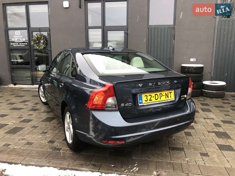 Седан Volvo S40 2011 в Івано-Франківську