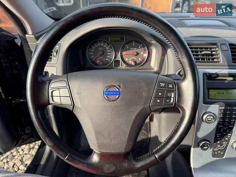 Седан Volvo S40 2011 в Стрые