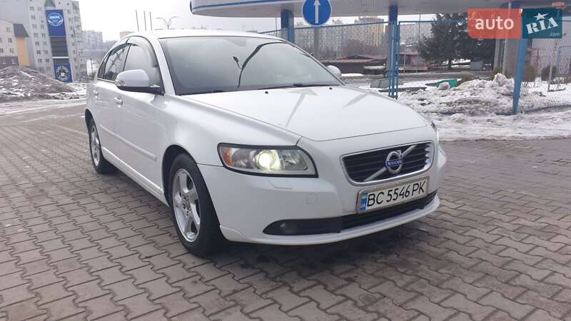 Седан Volvo S40 2011 в Хмельницькому