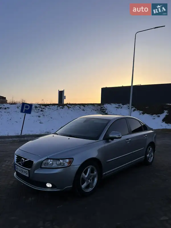 Volvo S40 2011 VIN YV1MS84F1B2546497 фото оголошення 2 з 47