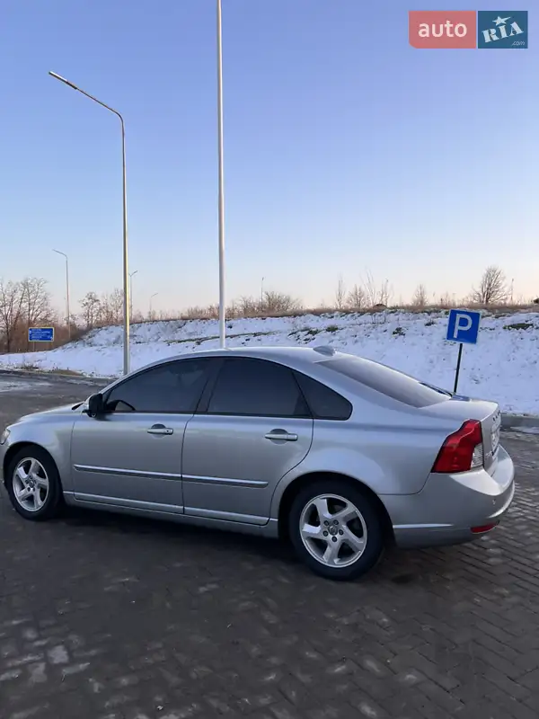 Volvo S40 2011 VIN YV1MS84F1B2546497 фото оголошення 4 з 47