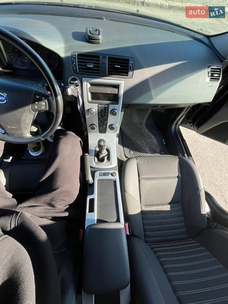 Седан Volvo S40 2010 в Шепетовке