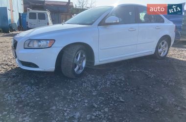 Седан Volvo S40 2012 в Калиновке
