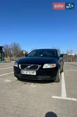 Седан Volvo S40 2009 в Дрогобыче
