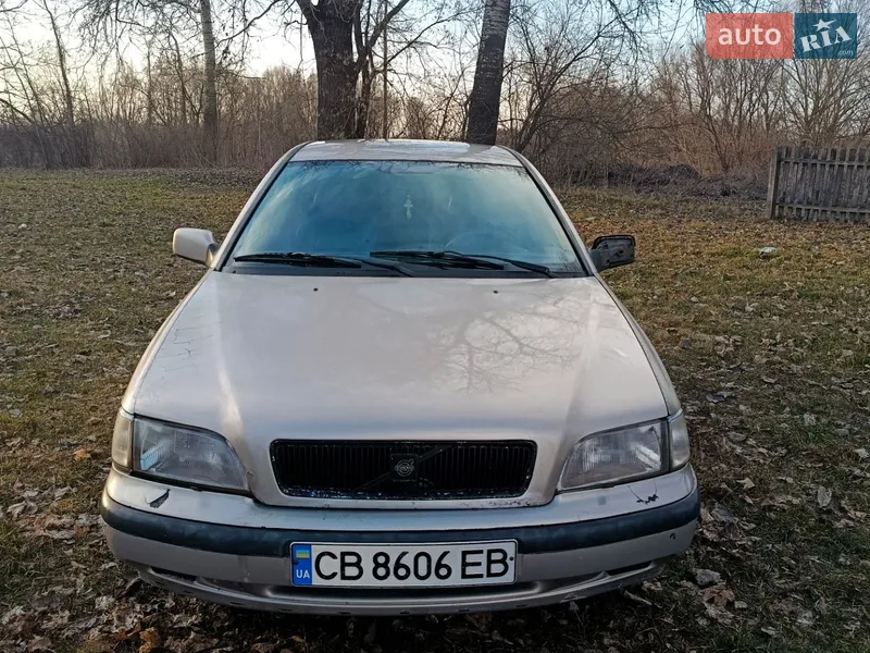 Volvo S40
