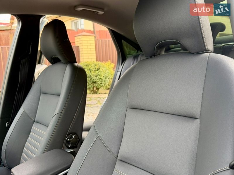 Седан Volvo S40 2010 в Умани фото 16 Седан Volvo S40 2010 в Умани