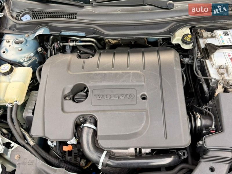 Седан Volvo S40 2010 в Умани фото 32 Седан Volvo S40 2010 в Умани