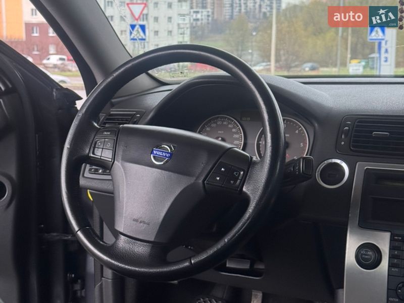 Седан Volvo S40 2006 в Хмельницком