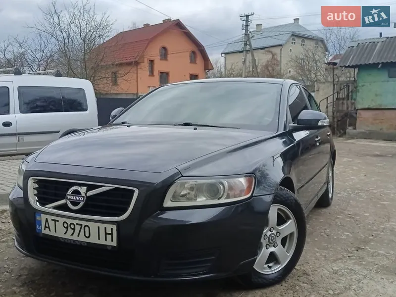 Volvo S40