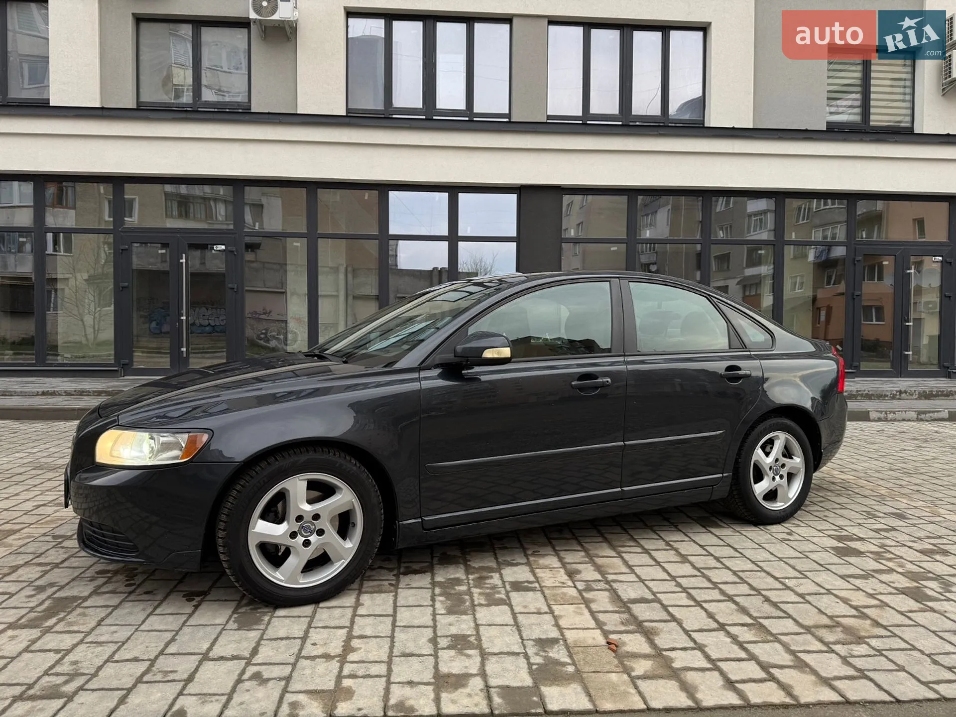 2010 Volvo S40 - мініатюра 3