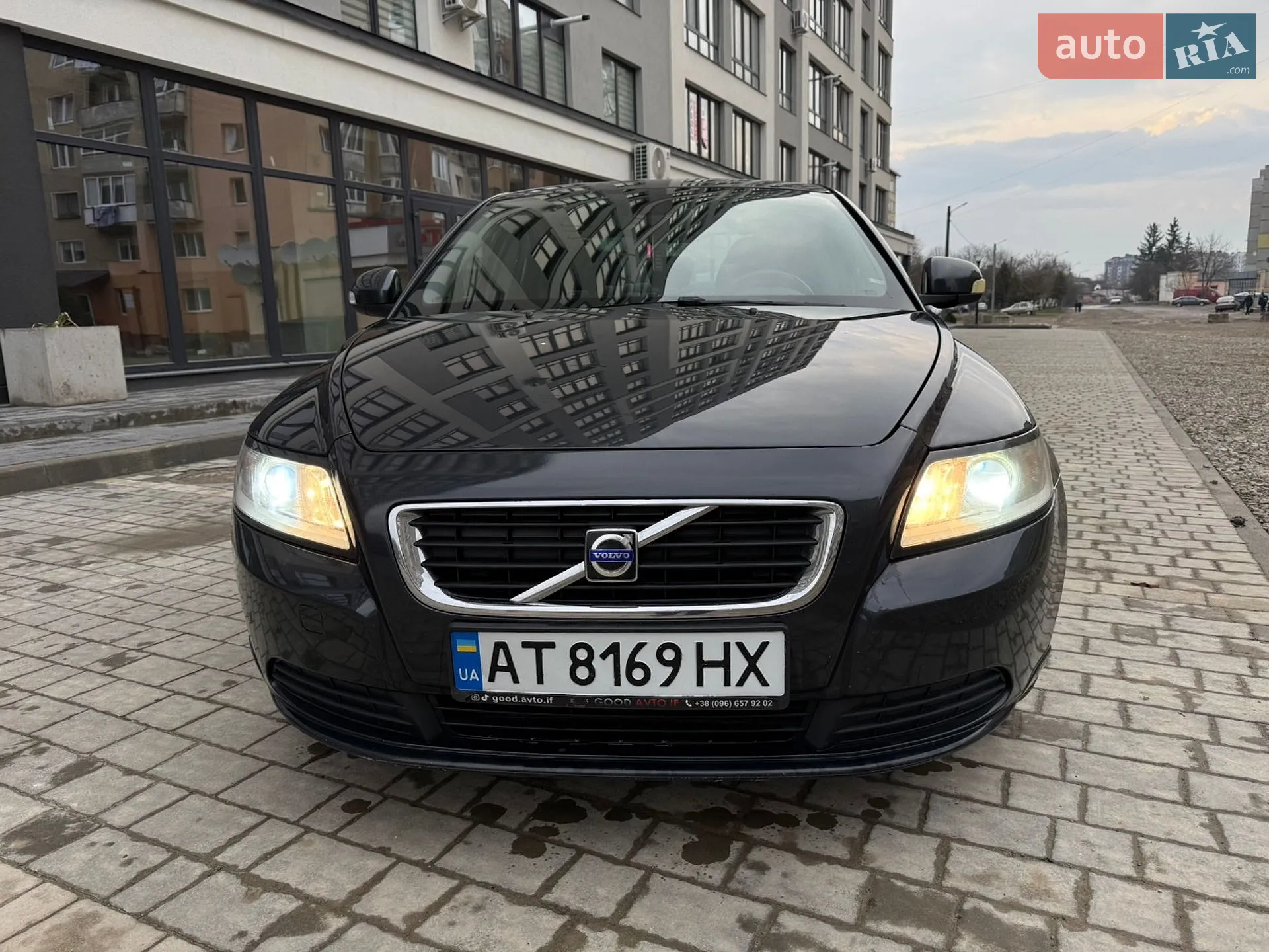 2010 Volvo S40 - мініатюра 15