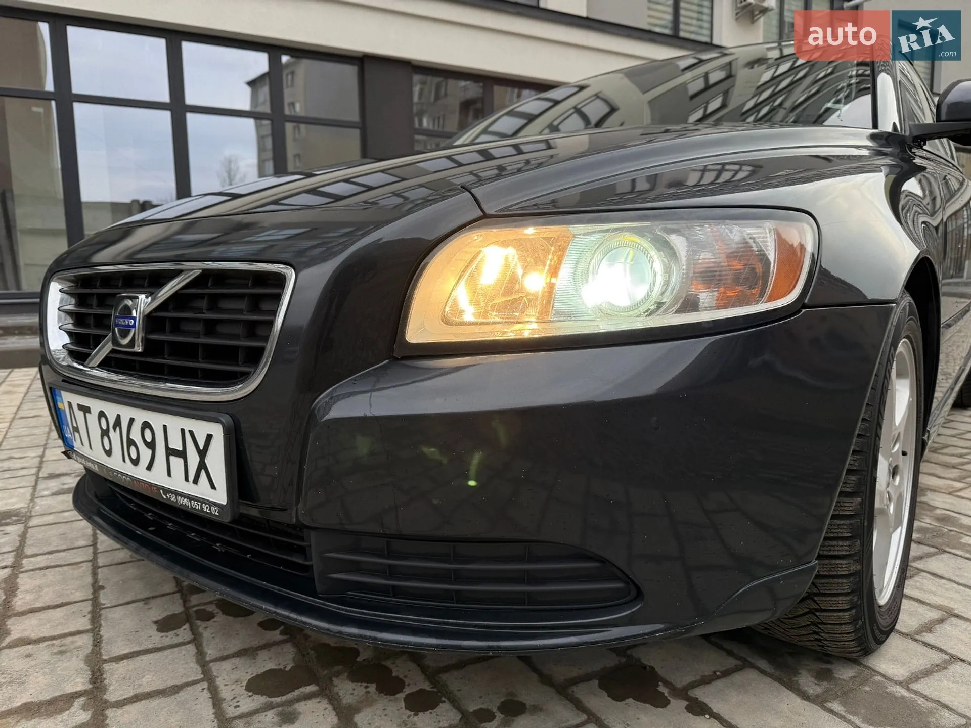 2010 Volvo S40 - мініатюра 16