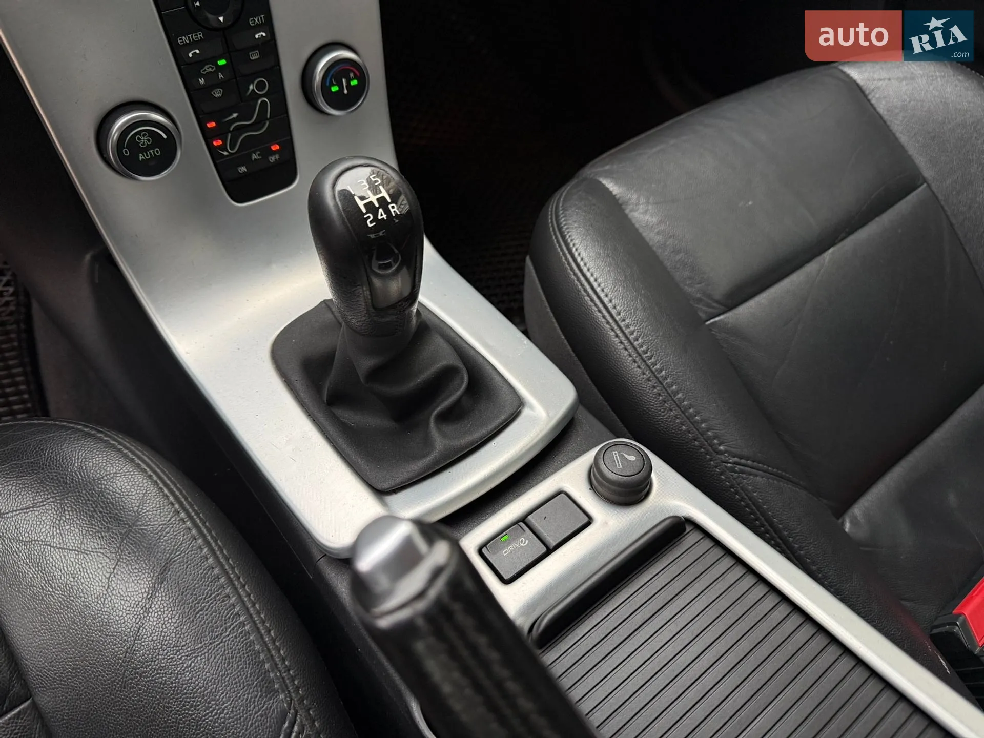 2010 Volvo S40 - мініатюра 32