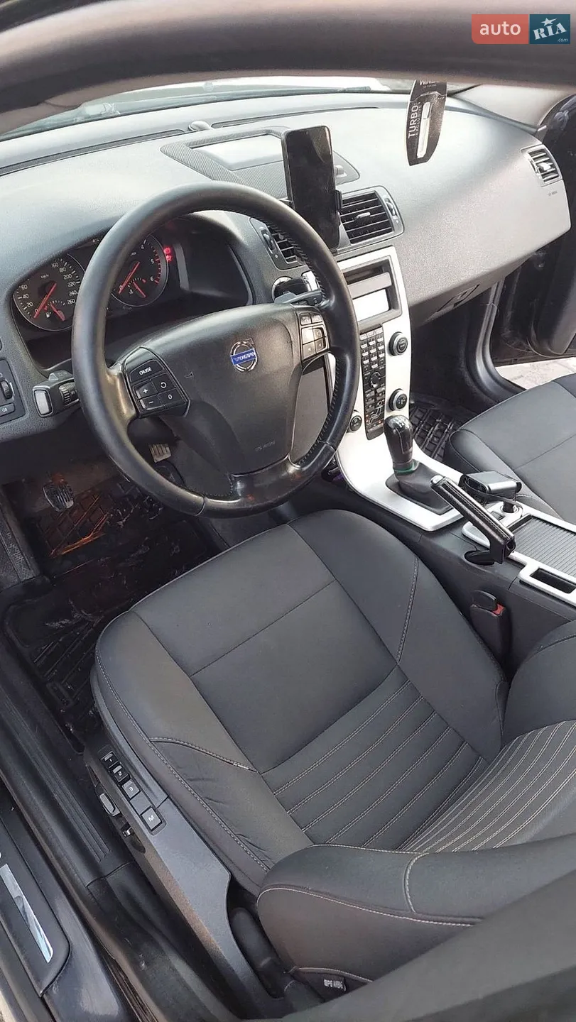 2010 Volvo S40 - мініатюра 9