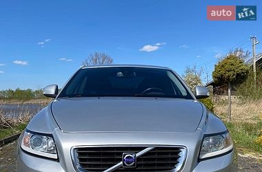 Седан Volvo S40 2009 в Калуші