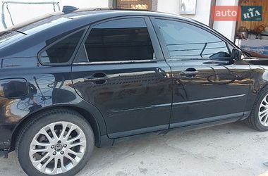Седан Volvo S40 2005 в Добротове