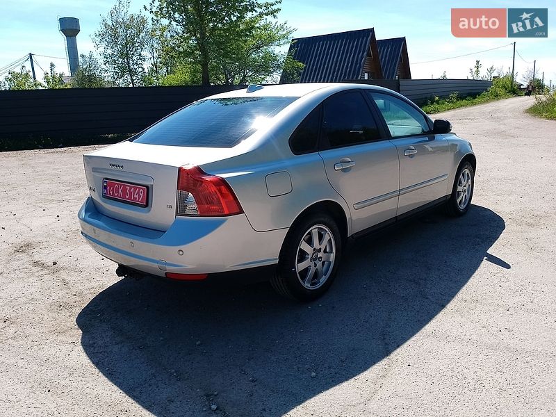 Седан Volvo S40 2007 в Тернополе