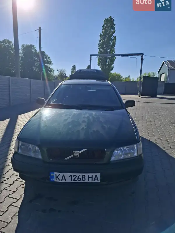 Volvo S40