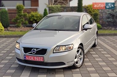 Седан Volvo S40 2011 в Стрые