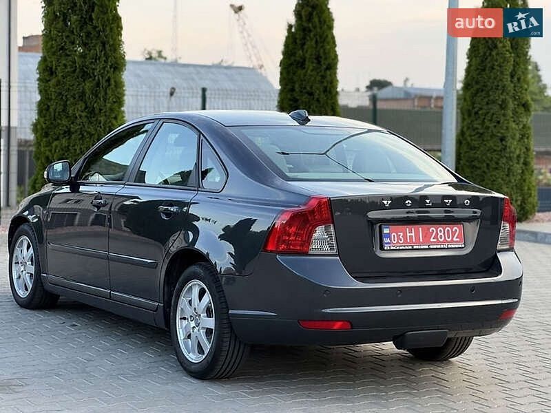 Седан Volvo S40 2009 в Виннице