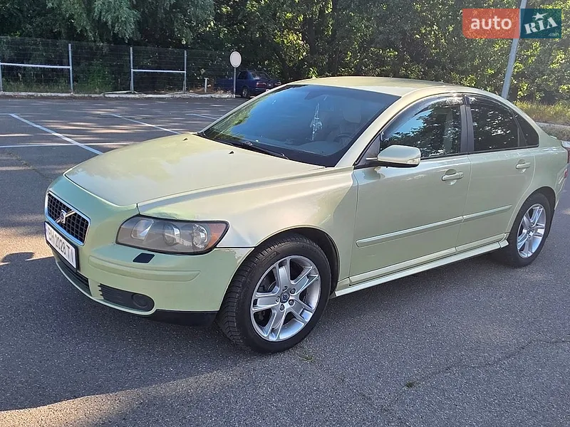 Volvo S40