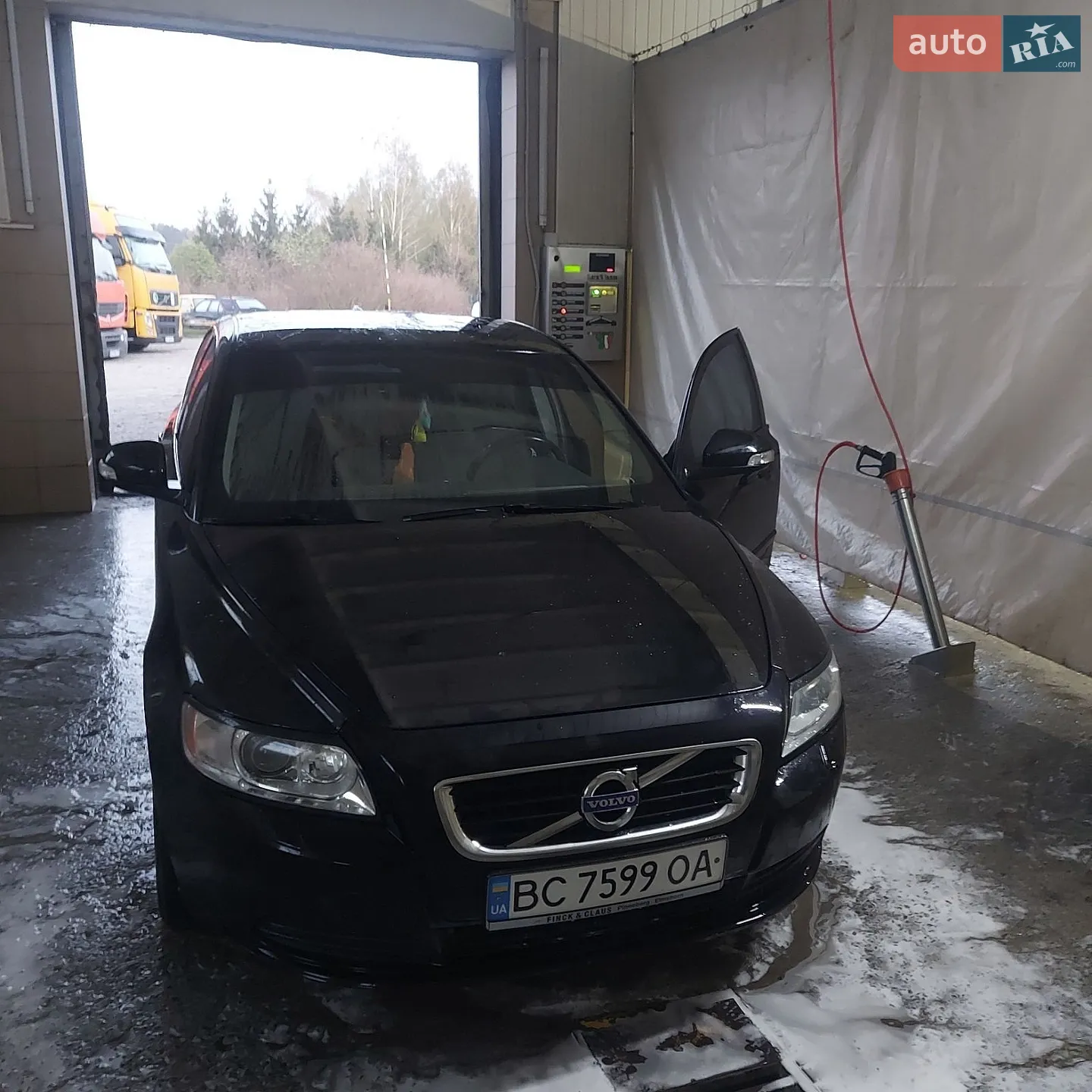 2011 Volvo S40 - мініатюра 4